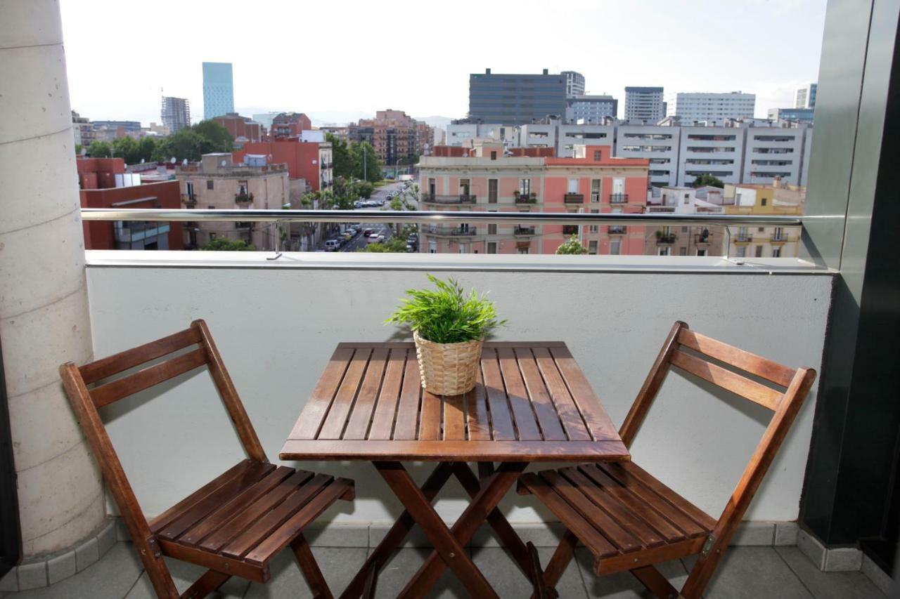 1216 - Forum Gardens Apartment Barselona Dış mekan fotoğraf